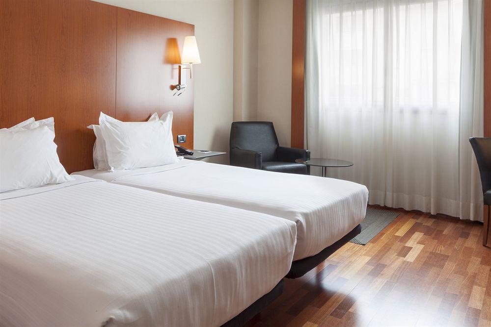 Ac Hotel Badajoz By Marriott Екстер'єр фото
