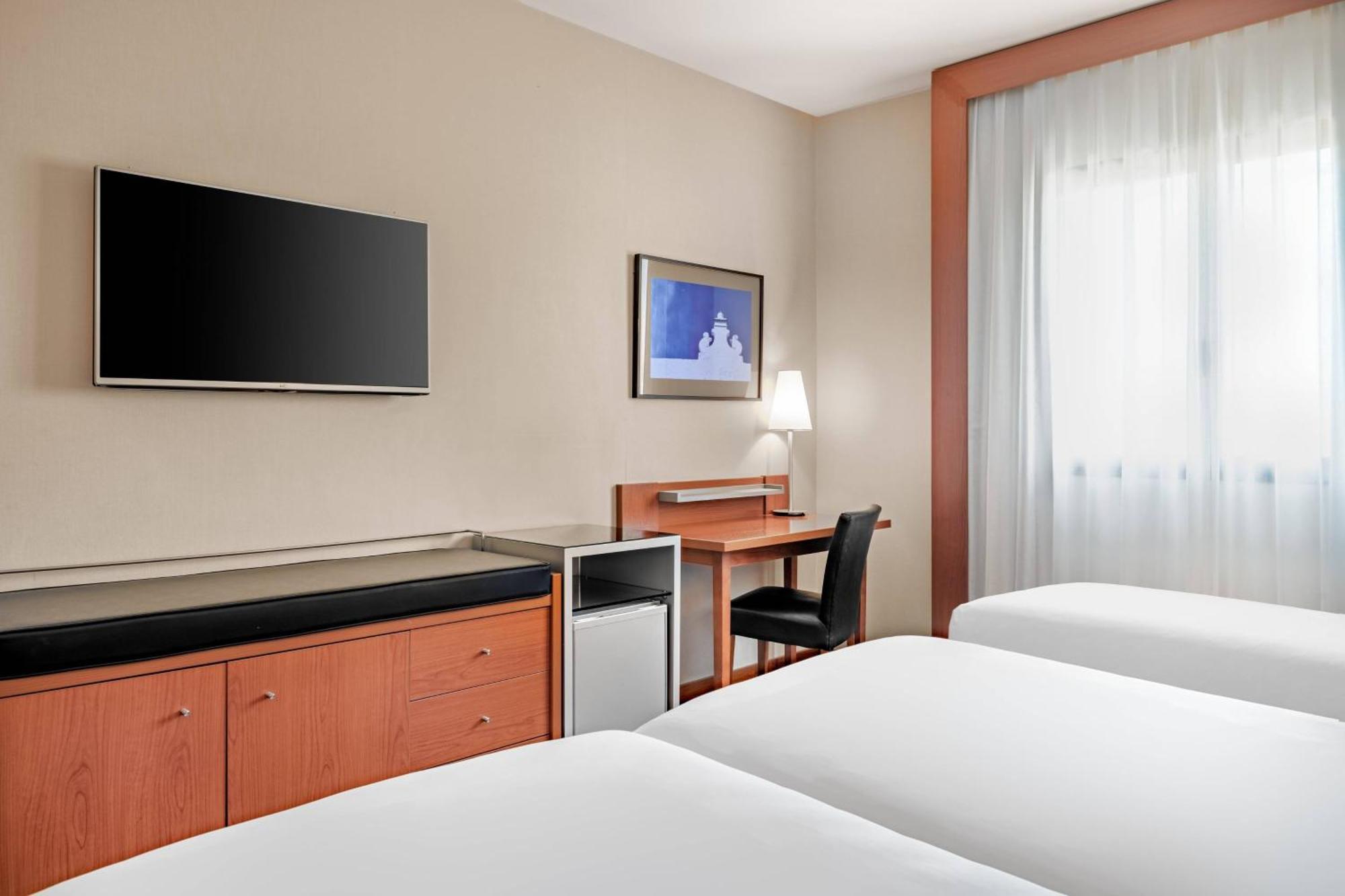 Ac Hotel Badajoz By Marriott Екстер'єр фото