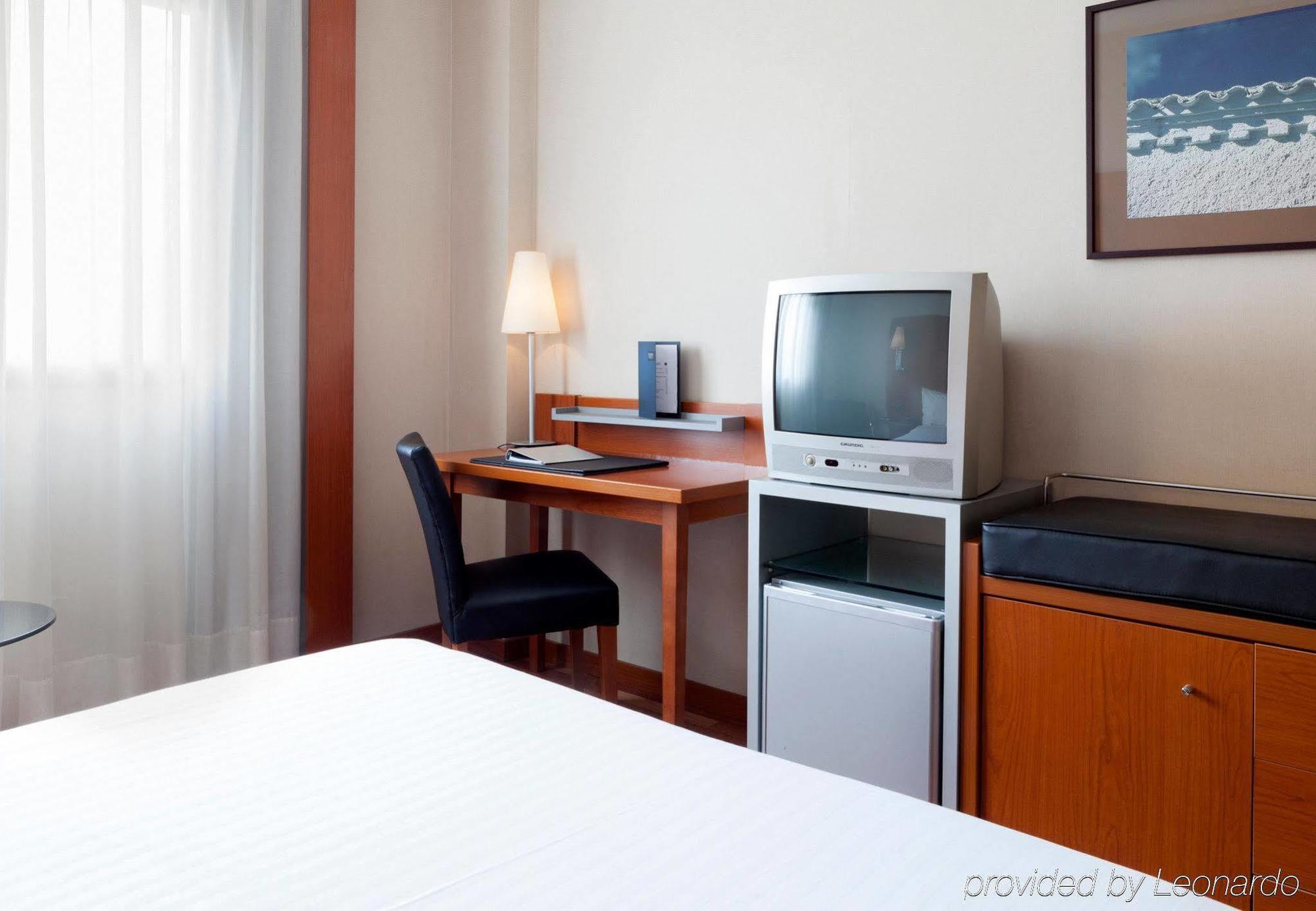 Ac Hotel Badajoz By Marriott Екстер'єр фото