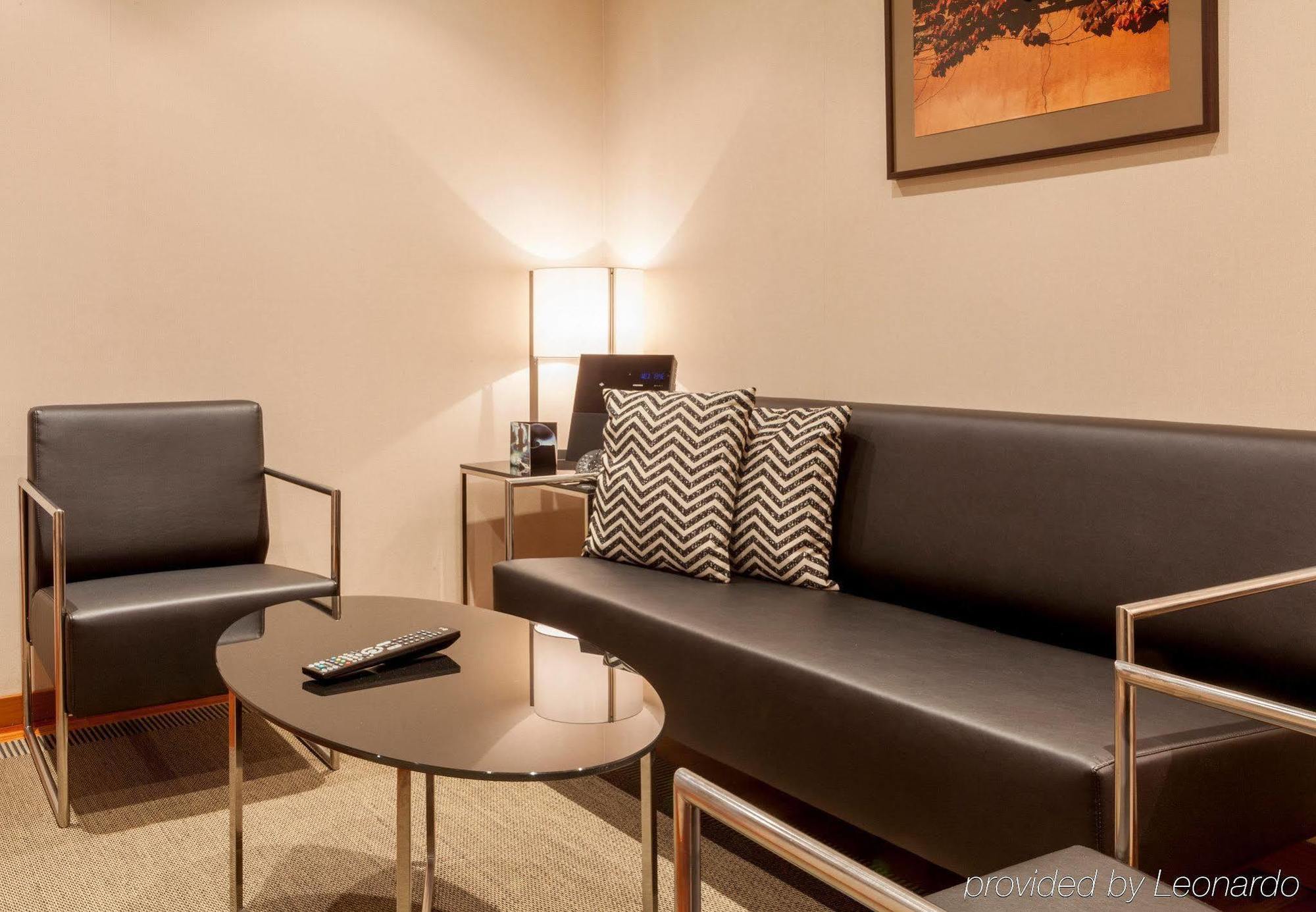 Ac Hotel Badajoz By Marriott Екстер'єр фото